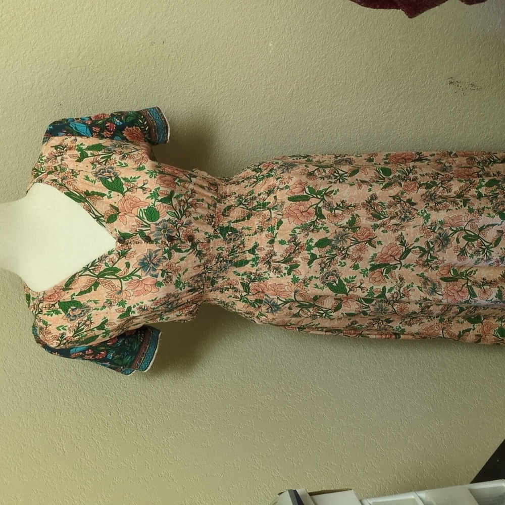 Fond Paisley Floral Boho V-neck Short Sleeve Maxi Dress NWT